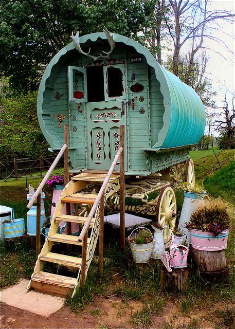 11 Amazing Gypsy Caravans